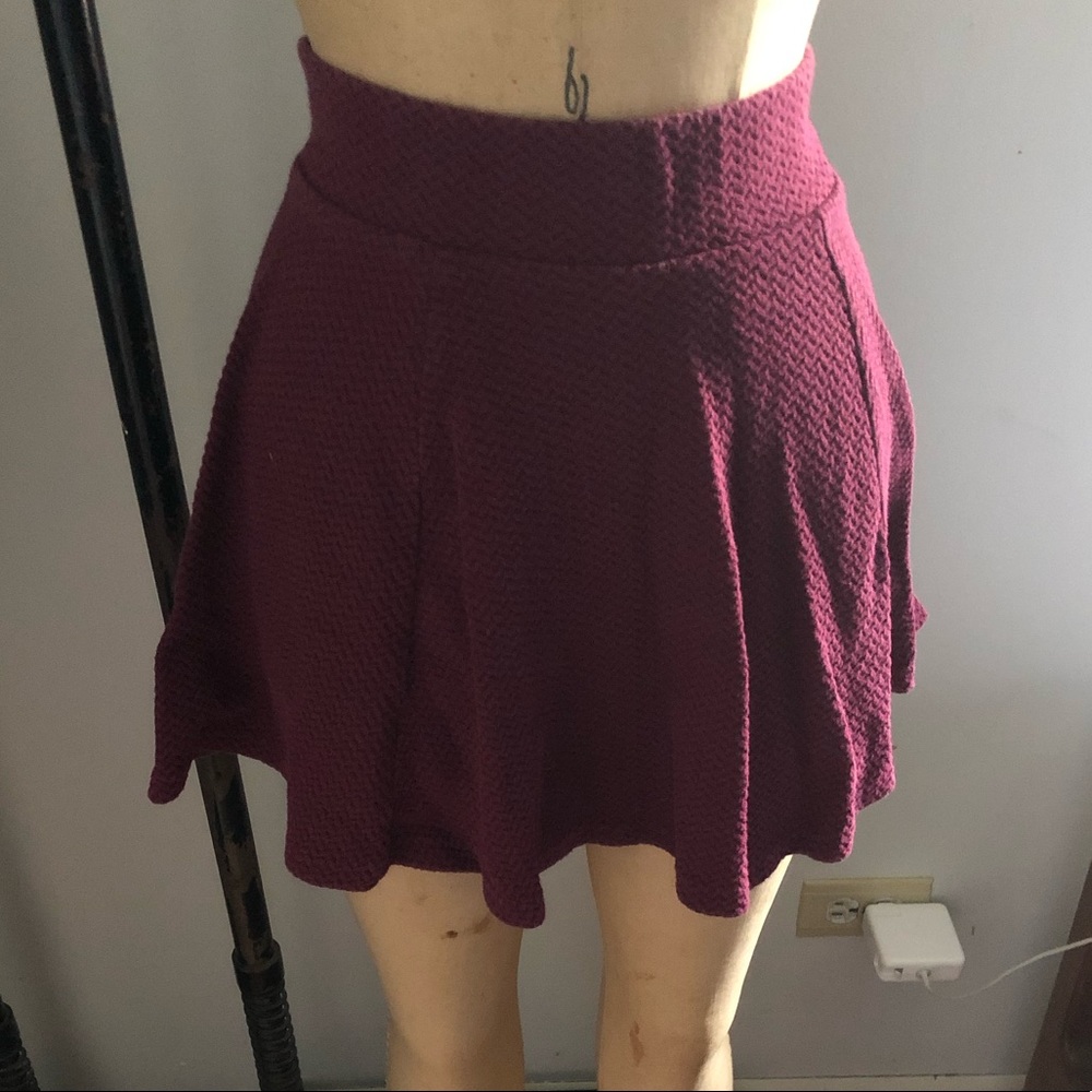 H&M maroon skater skirt